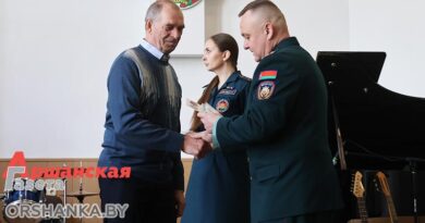 В Орше ликвидаторам ЧАЭС вручили нагрудные знаки