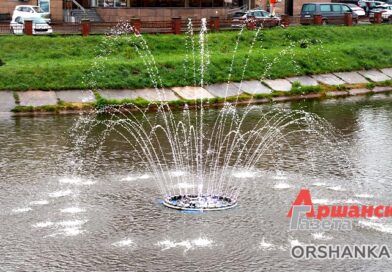 В Орше запустили первый плавающий фонтан В Орше запустили первый плавающий фонтан