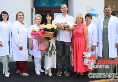 В Орше стартовала уникальная акция «Бацькава кашуля» В Орше стартовала уникальная акция «Бацькава кашуля»