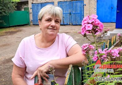 Есть женщины в наших деревнях: заведующая Белевской сельской библиотекой-клубом Лина Сверчкова | видео, фото Есть женщины в наших деревнях: заведующая Белевской сельской библиотекой-клубом Лина Сверчкова | видео, фото