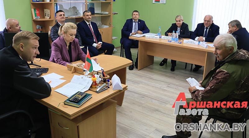 С какими вопросами обратились жители Ореховска к парламентарию Владимиру Бабичеву? С какими вопросами обратились жители Ореховска к парламентарию Владимиру Бабичеву?