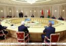 Александр Лукашенко ставит задачу во что бы то ни стало преодолеть планку в $1 млрд в торговле с Брянской областью Александр Лукашенко ставит задачу во что бы то ни стало преодолеть планку в $1 млрд в торговле с Брянской областью